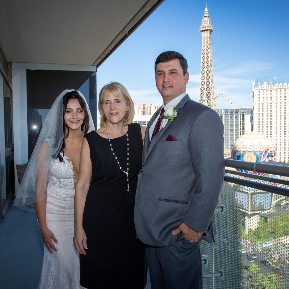 Las Vegas strip elopement las vegas strip elopement